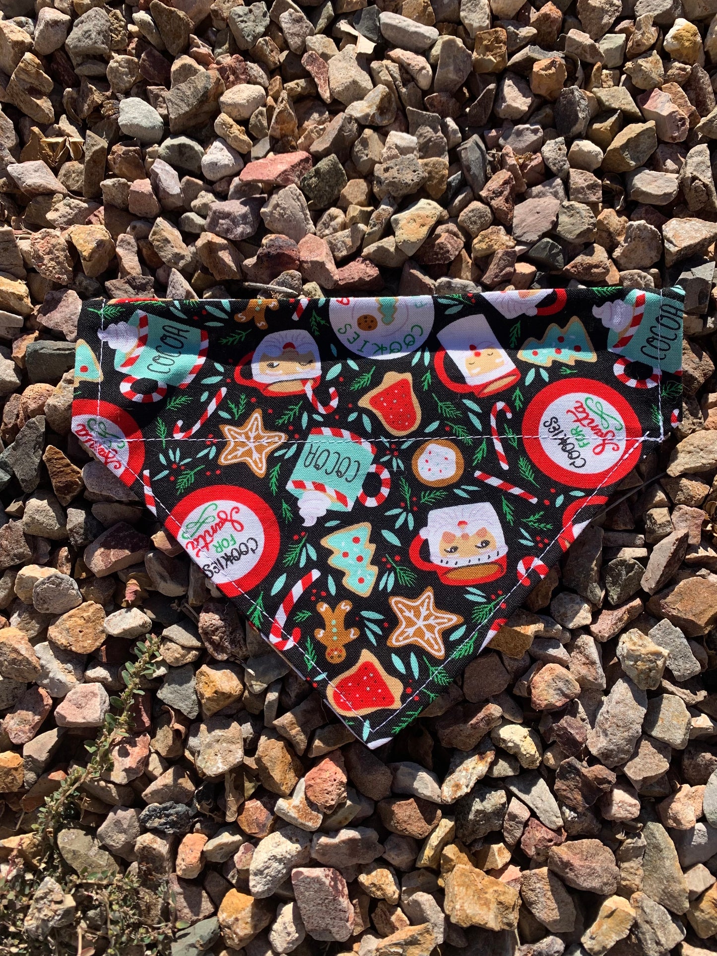 Hot Cocoa Kisses Over the Collar Bandana